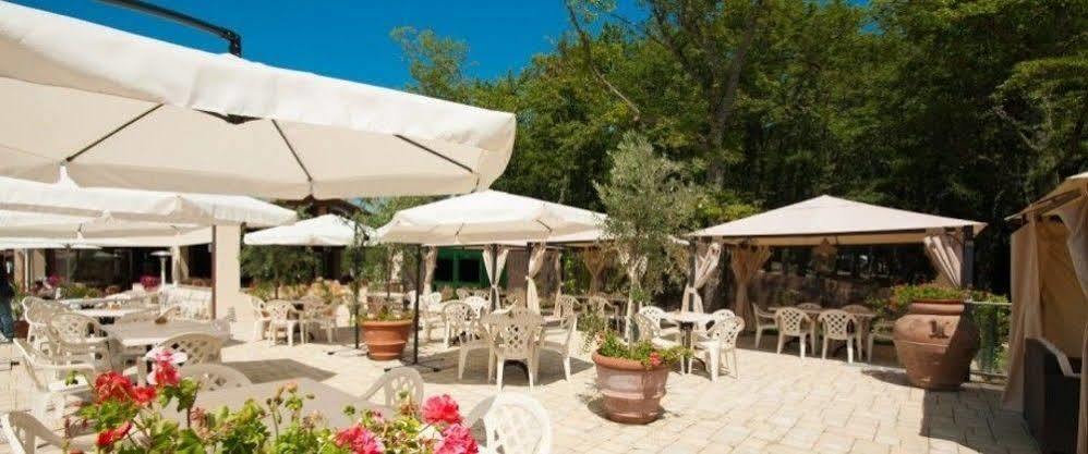 Glamping Village Orlando In Chianti Volpaia Exterior foto